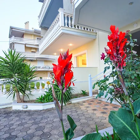 Dreamy With Garden * Paralia Akratas